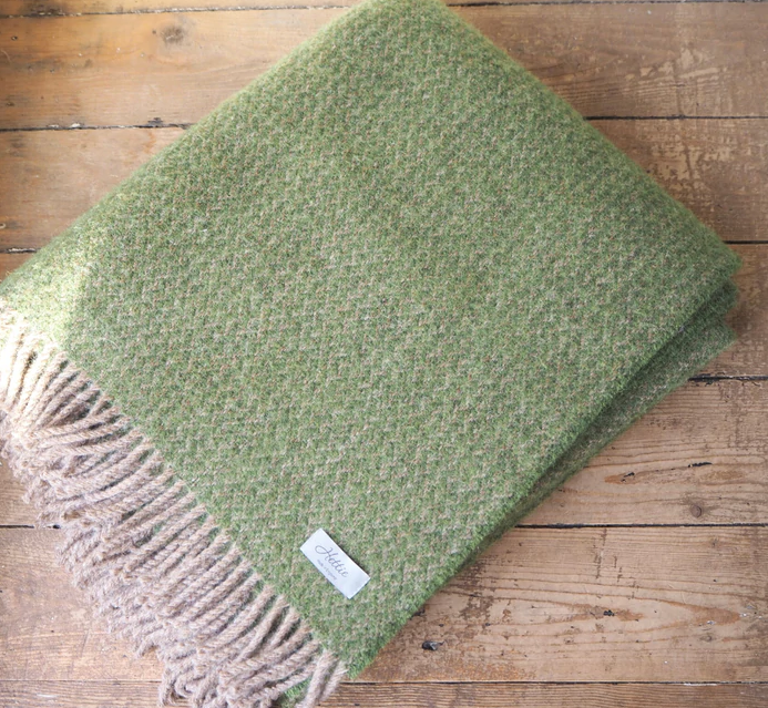 Fresh Green Wool Throw, Platinum Collection