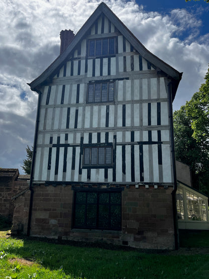 CANDLE MAKING WORKSHOP AT CHARTERHOUSE