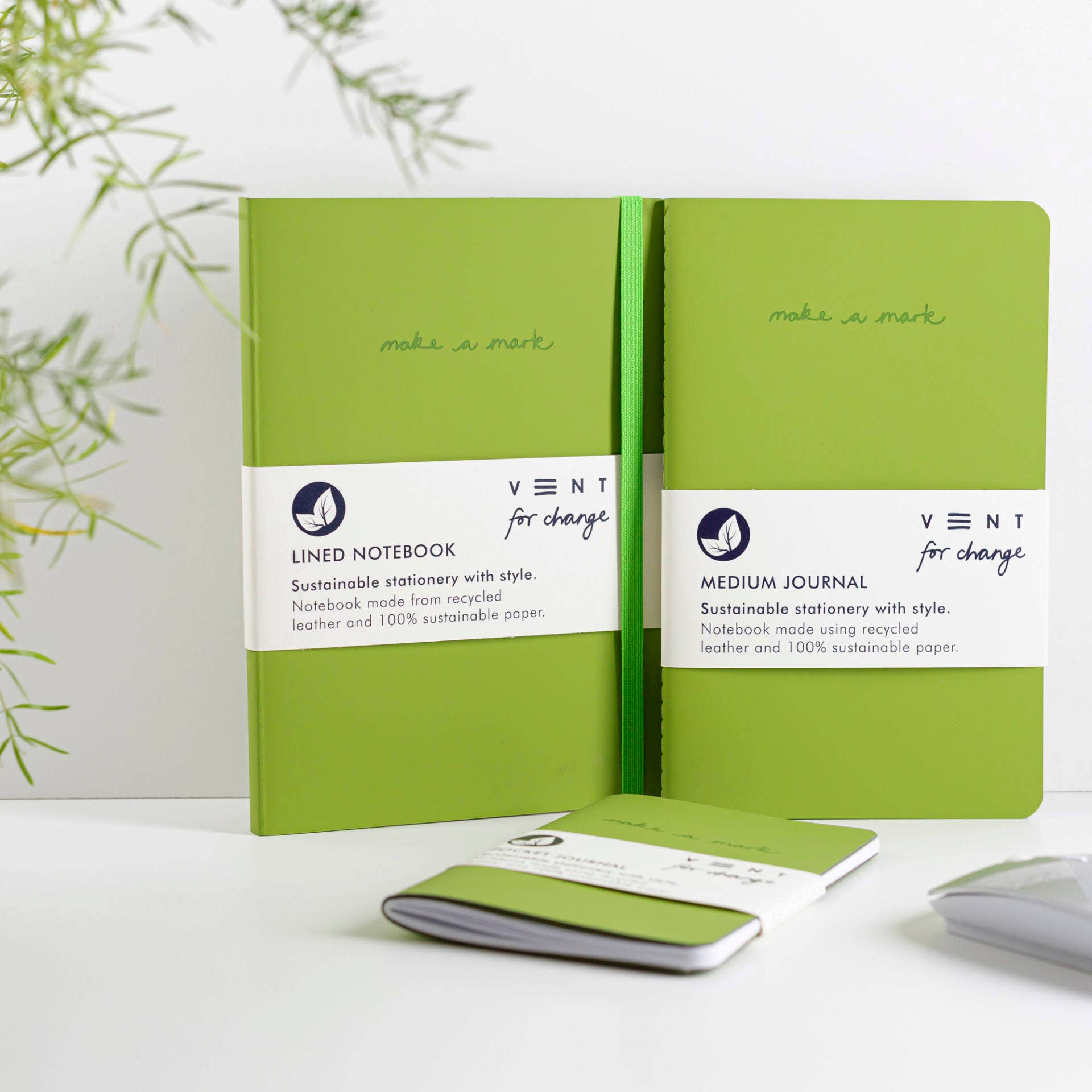 Notebook Recycled Leather Medium Journal | Green