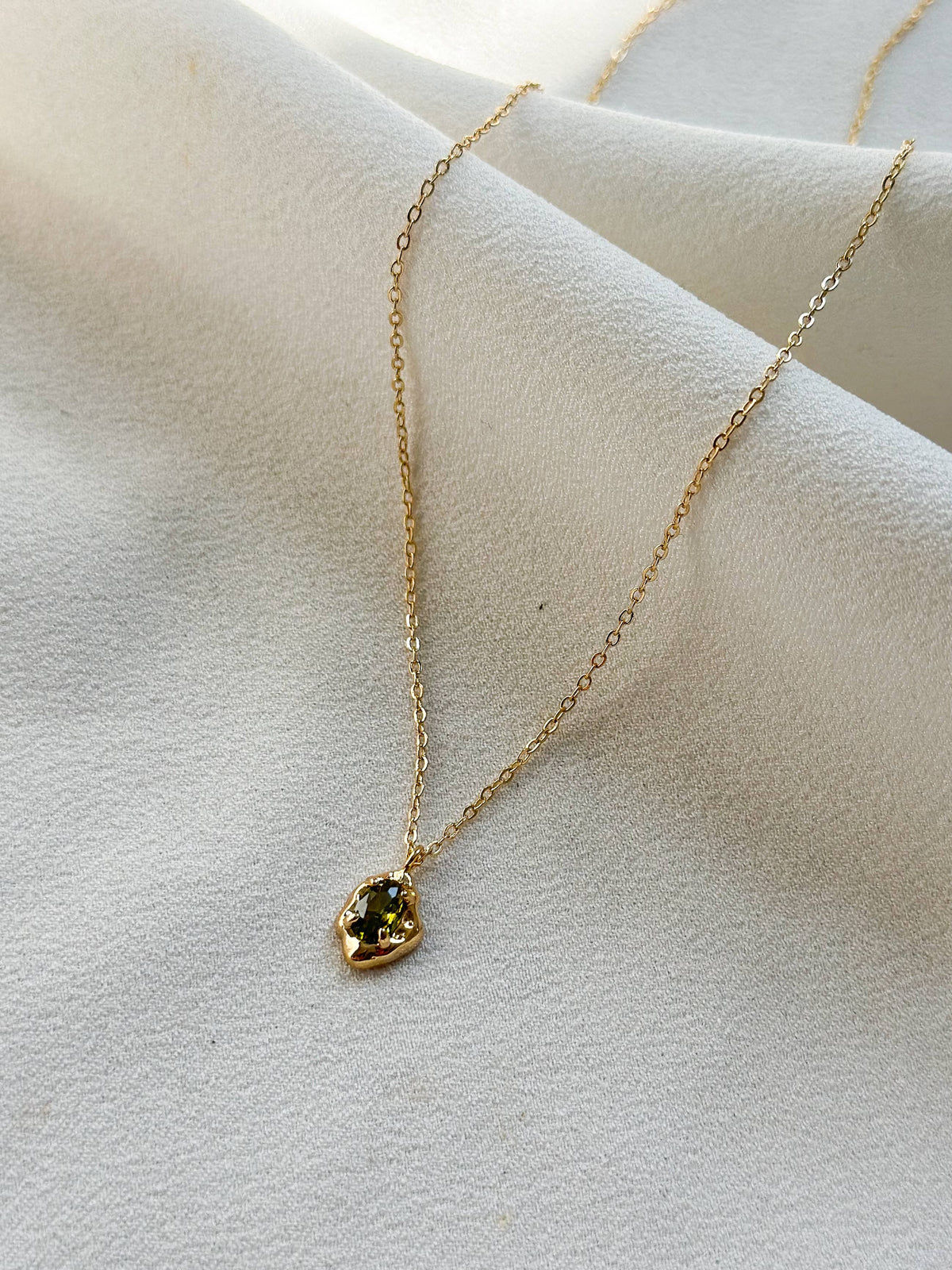 Gold Molten Moss Jewelled Pendant Necklace