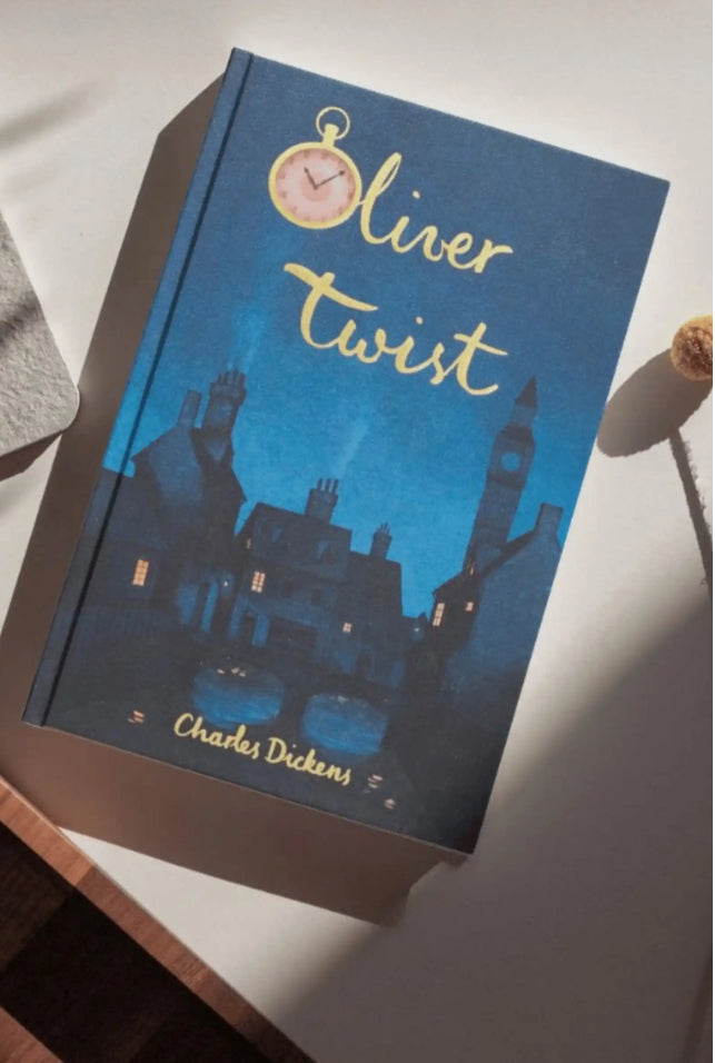 OLIVER TWIST COLLECTORS EDITION BOOK
