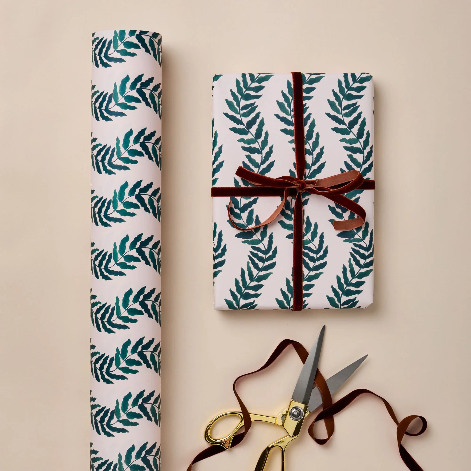 EUCALYPTUS WAVE BOTANICAL WRAPPING PAPER