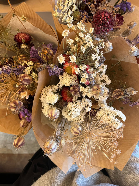 DRIED FLOWERS