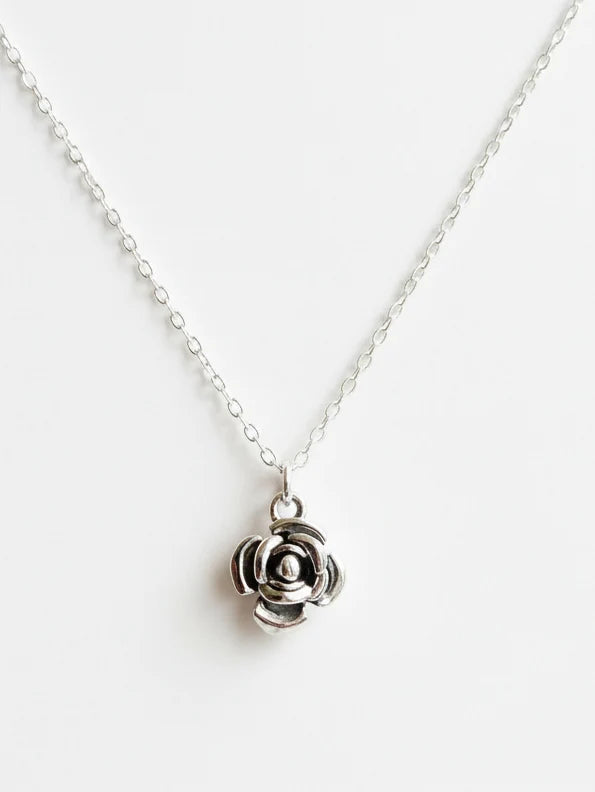 MYLETI ROSE NECKLACE