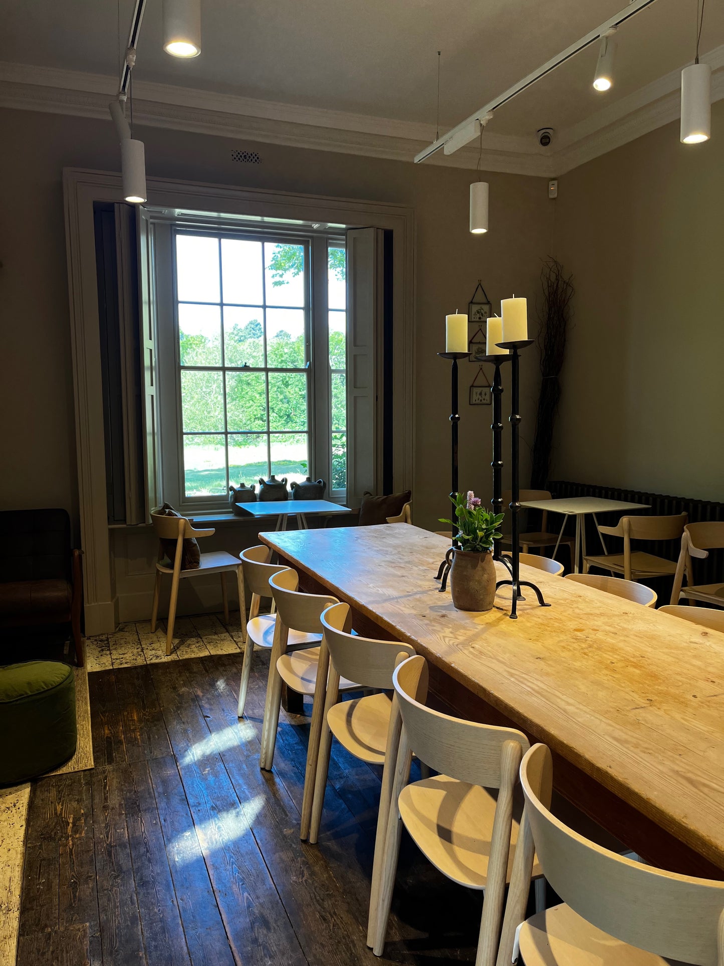 CANDLE MAKING WORKSHOP AT CHARTERHOUSE