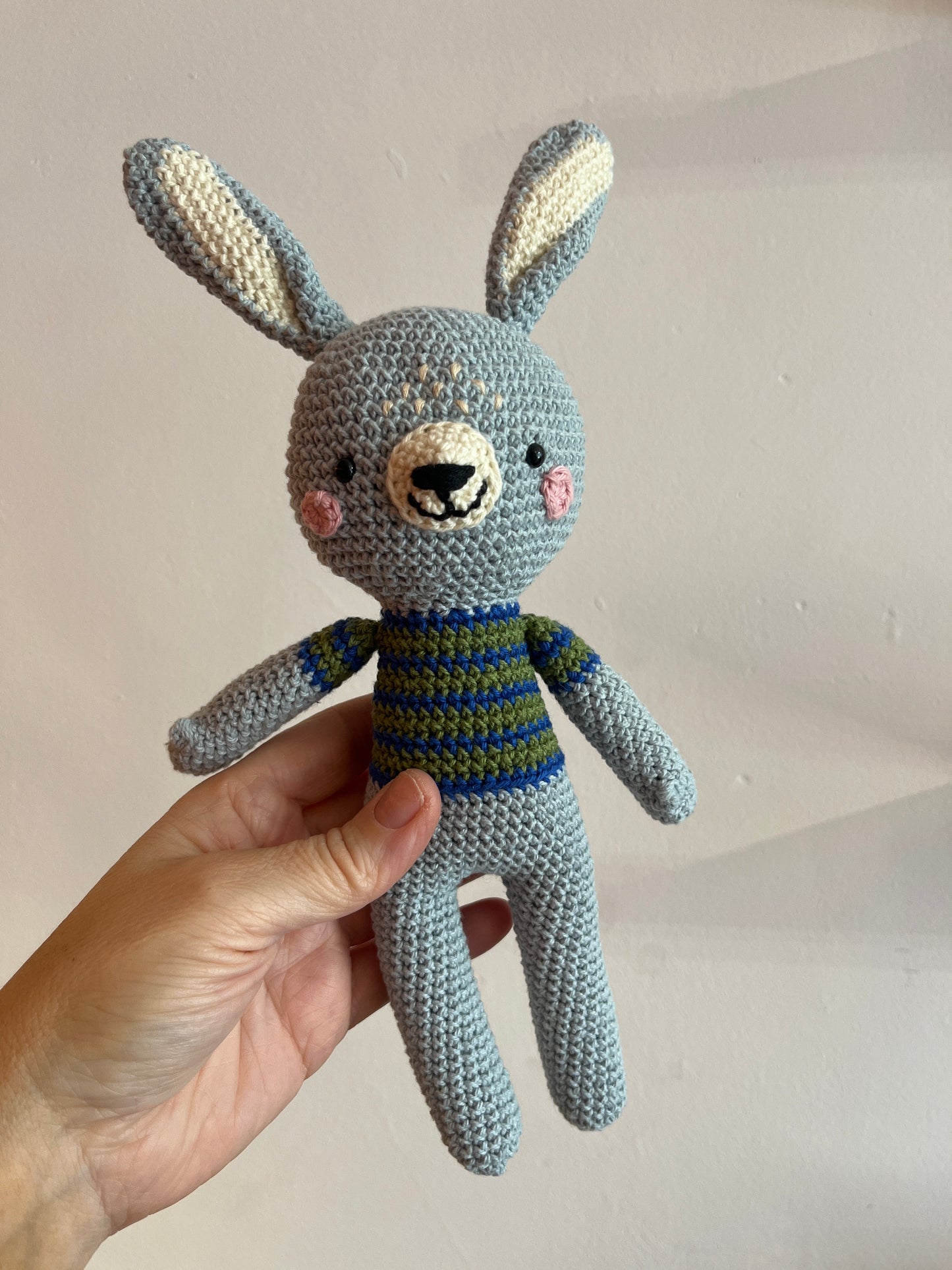 RUSSELL RABBIT
