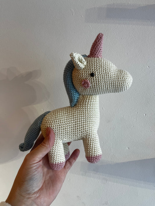 UNA UNICORN