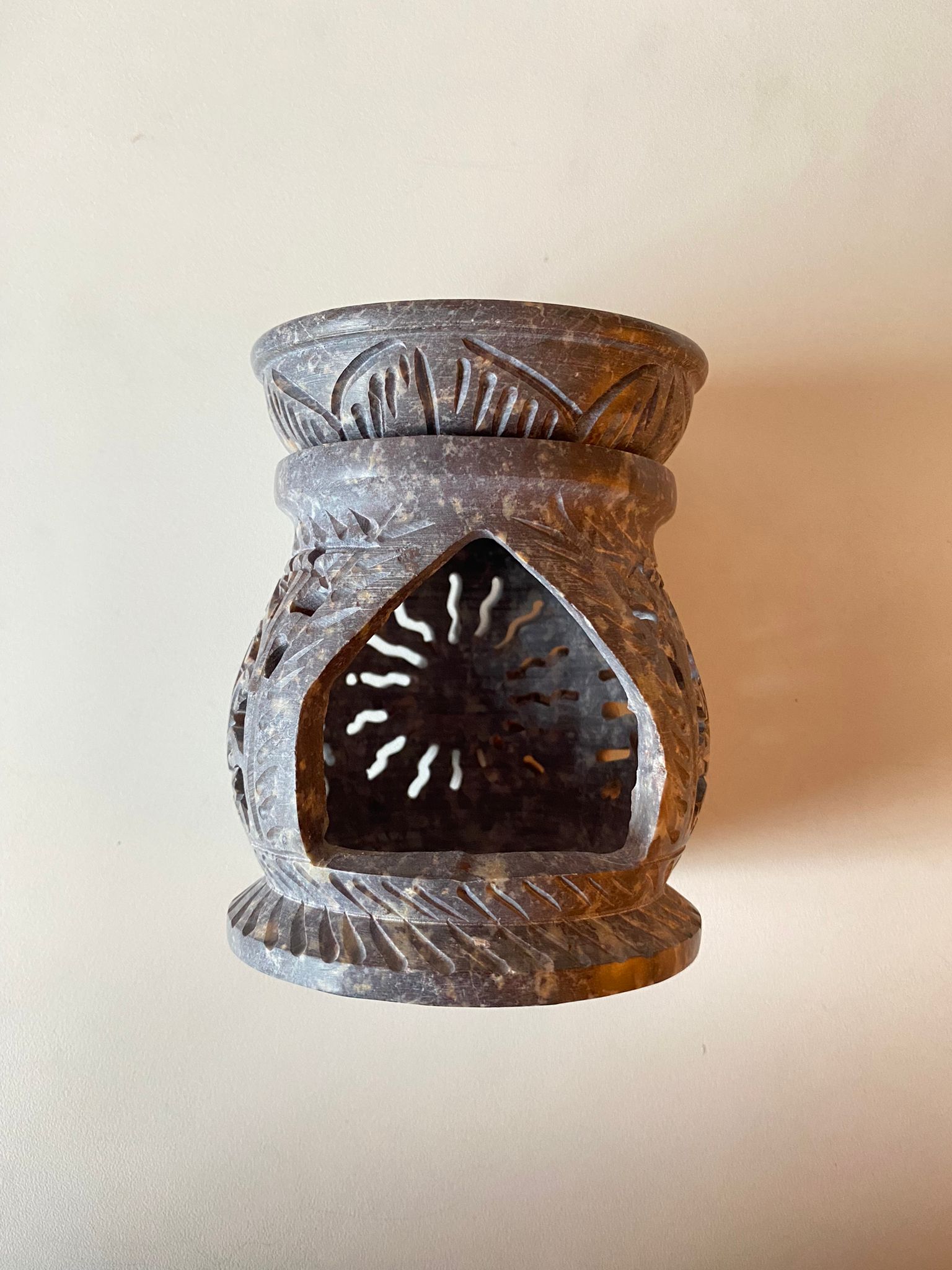 SOAPSTONE OIL BURNER