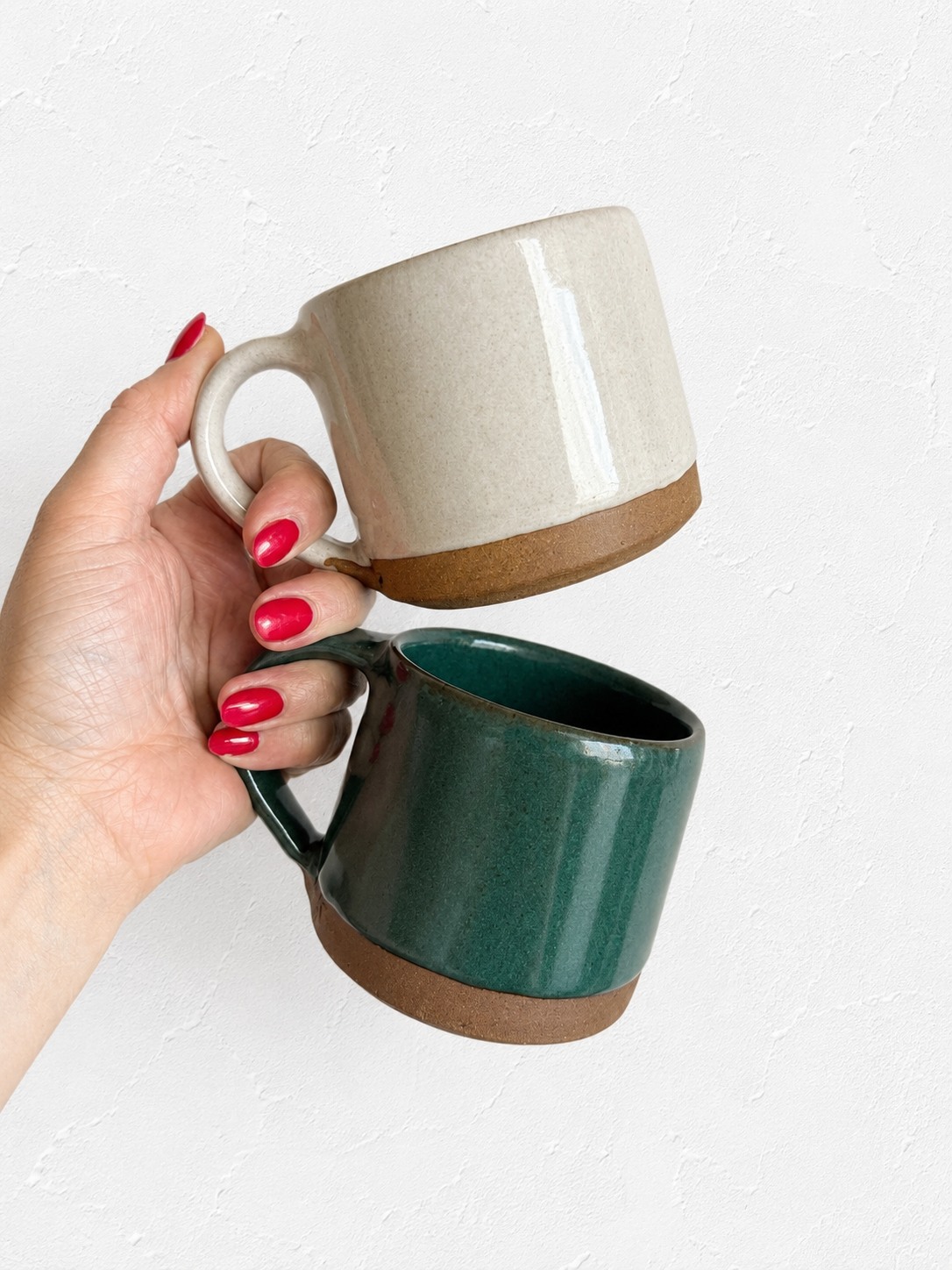 STONEWARE MUG