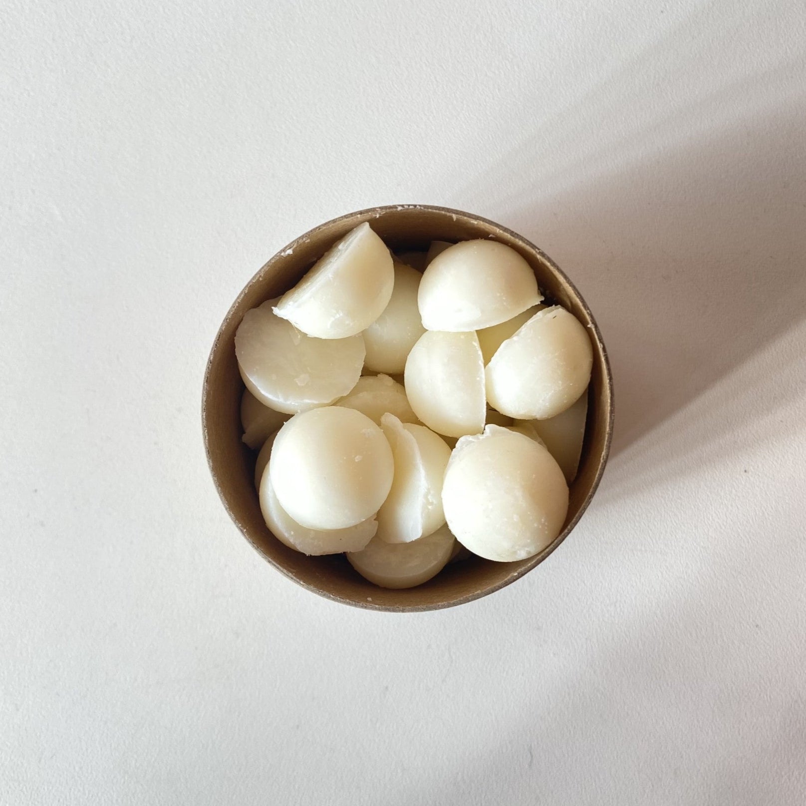 Handcrafted Warwickshire scented wax melts by The Artibus Yard, made in small batches in Warwickshire, with notes of cedar wood and eucalyptus in eco-friendly packaging
