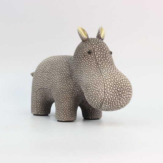 Hippo, Small